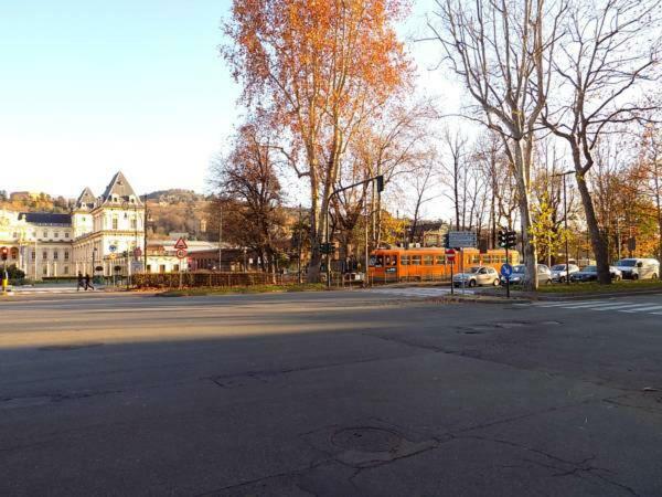 Appartamento Valentino Torino Esterno foto